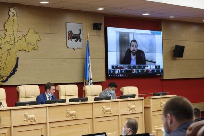 Александр Ведерников: депутаты поддержат поправки Молодежного парламента в областной закон о молодежной политике